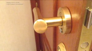 Дверная ручка болтается. Ремонтируем своими руками.