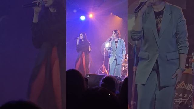 Вера Свешникова, Агата Вавилова "Звенит январская вьюга", Пентаëлка смотреть онлайн