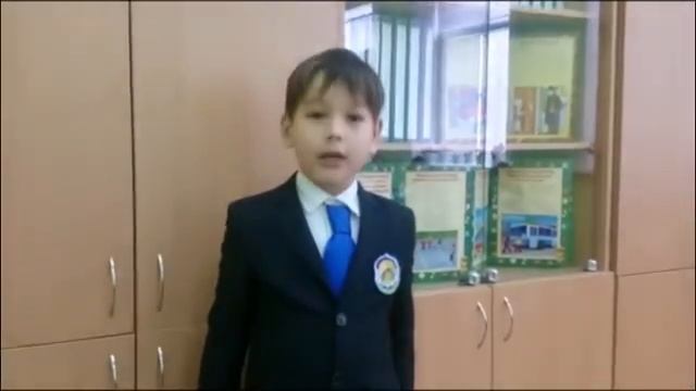 Милым мамочкам с 8 марта! смотреть онлайн