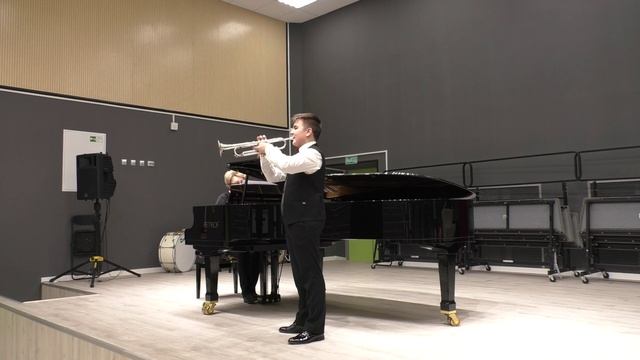 Й. Гайдн Концерт для трубы с оркестром ми-бемоль мажор 2ч смотреть онлайн