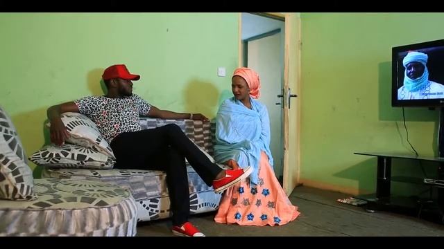 KURU KURU 2017 смотреть онлайн