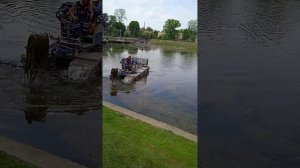 чистка озера мини земснарядом