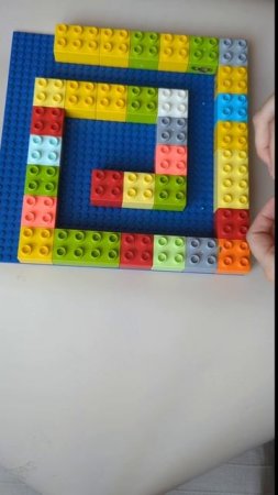 Лабиринт из Lego