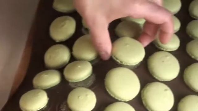 Test du kit macarons de Lékué