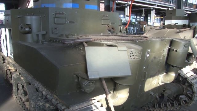 Tank Talk: The M2-A1 смотреть онлайн