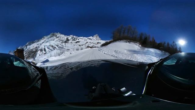 Maserati Levante S - Extreme Ice Test [360° Video] смотреть онлайн