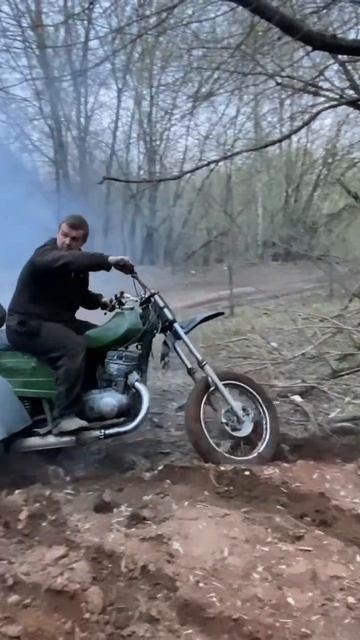 По хребту этому трайку #рекомендации #automobile #тренды #юмор #гелик #offroad #оффроуд #эндуро смотреть онлайн