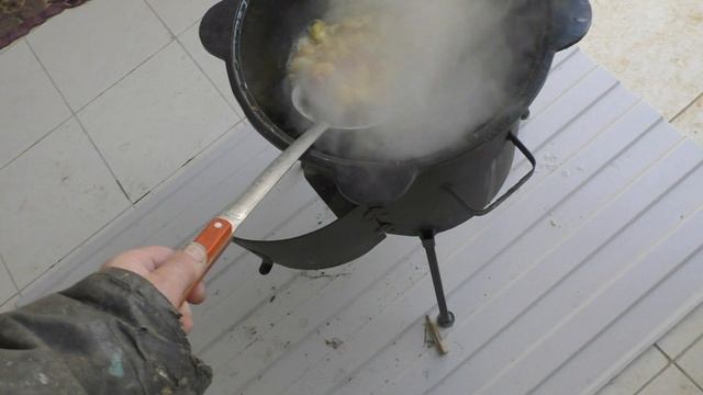 Очаг во дворе смотреть онлайн