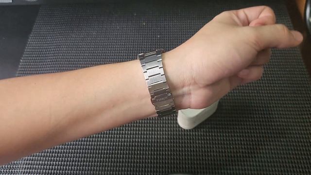 Buy this watch! Tissot PRX Powermatic 80 Green смотреть онлайн