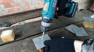 Самодельные заглушки для профильных труб на забор