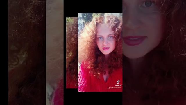 Я, - Світлана Мелашич, і це мої фото: рання осіння пора в природі і літо в житті смотреть онлайн