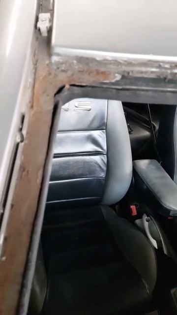 Почему в салоне вода #shorts смотреть онлайн