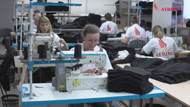 Атрибут фабрика пошива и печати. Швейное и печатное производства. Доставка по всей России смотреть онлайн