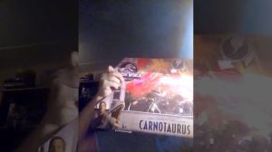 Обзор на игрушку карнотавра по миру юрского периода 2 и мини игрушка велоцираптора