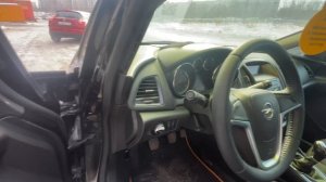 Опель астра 2012г