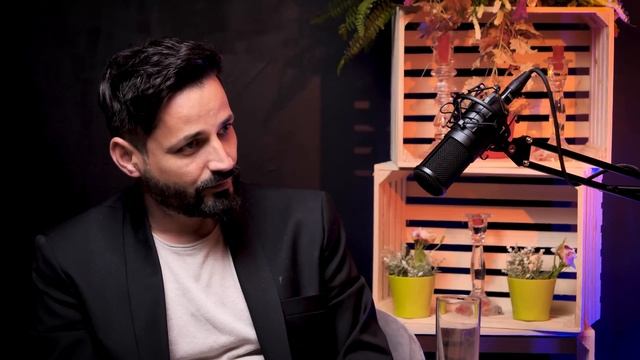 Omul Străzii" IOAN - despre moarte si univers #12 Realități cu Niculescu смотреть онлайн