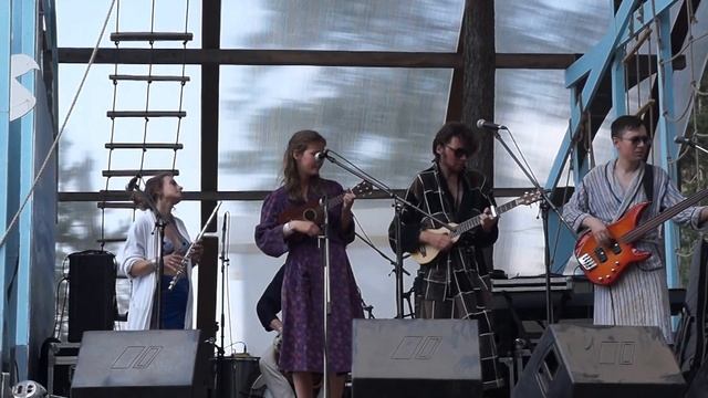 (00064) Mezozoy / Человечки / WAFEst'2016 смотреть онлайн