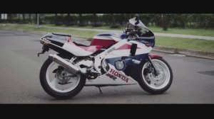 Honda CBR400RR NC23 1987-1989 Official Video