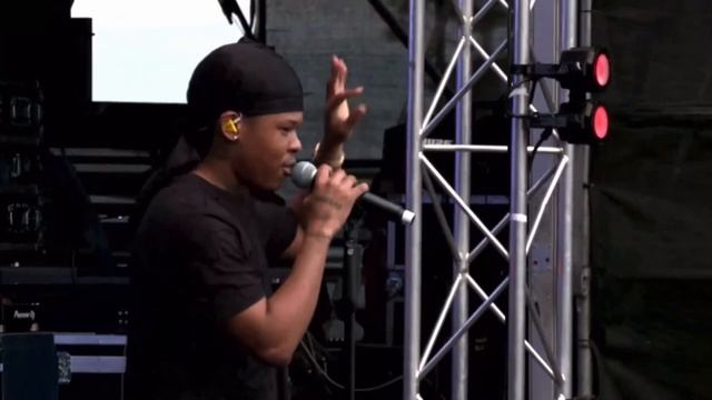 Nasty C Performs On The Radar Freestyle Live смотреть онлайн