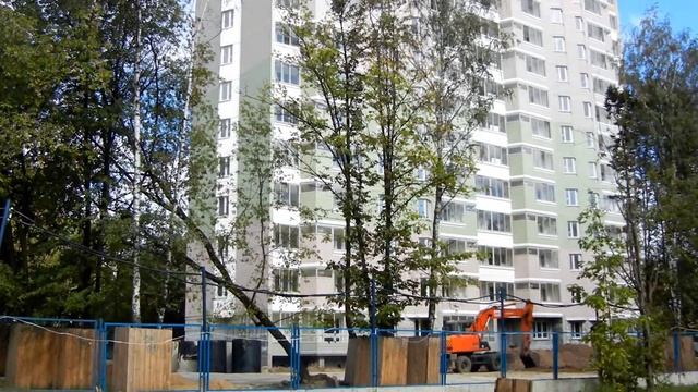 A New House in Medvedkovo District Of Moscow City смотреть онлайн