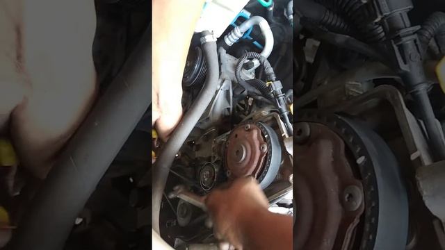 Troca da correia dentada Fiat Punto смотреть онлайн