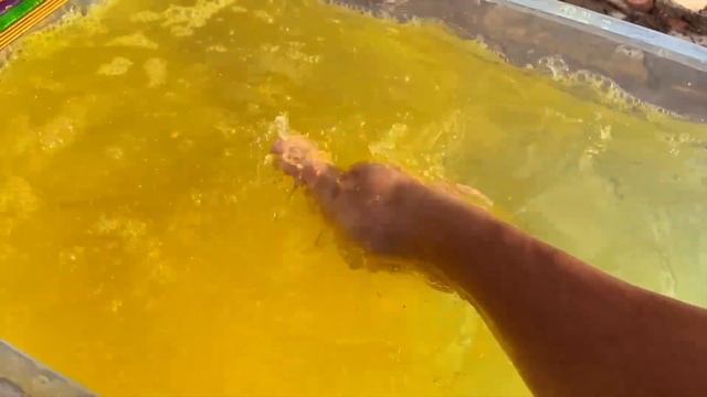 Looking for Disney Pixar Cars On the Rocky Road : Lightning McQueen, Mater, Dinoco McQueen, Mack смотреть онлайн