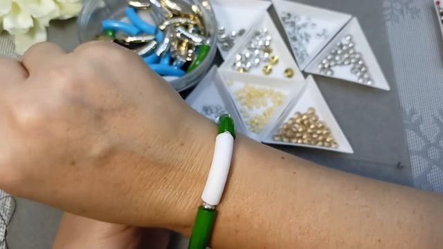 Потратить ВСЕГО пять минут на стильные браслеты! ПРОЩЕ НЕ БЫВАЕТ!  ГНУТЫЙ ПЛАСТИК Архивное видео