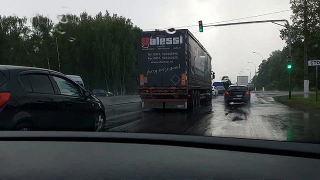 и обратно домой в Москву смотреть онлайн