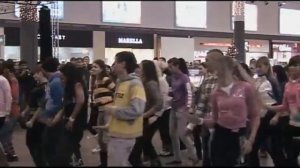 Танцевальный Флешмоб - Танцы в торговом центре. Организация флешмобов и тимбилдингов.