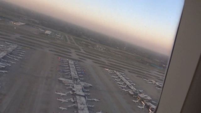 Spirit Airlines Big Front Seats Experience & Review! смотреть онлайн