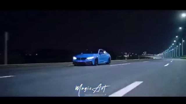 BMW M4 Dynamic display смотреть онлайн