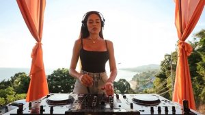 Xenia Dia (Diamond) - Live @ Ocean Koh Phangan, Thailand  Melodic Techno & Progressive house DJ Mix