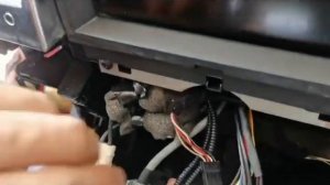 How to install  Land Rover Range Rover Sport L320 2009-2013 Android screen