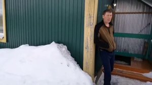 Пикет  *У пожилого зайца* на зимнике  Таас юрях  -  Усть Кут.