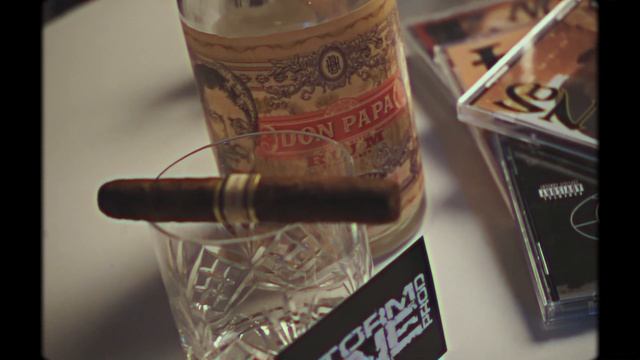 TIC TAC Poison ft. Raggia (official video) смотреть онлайн