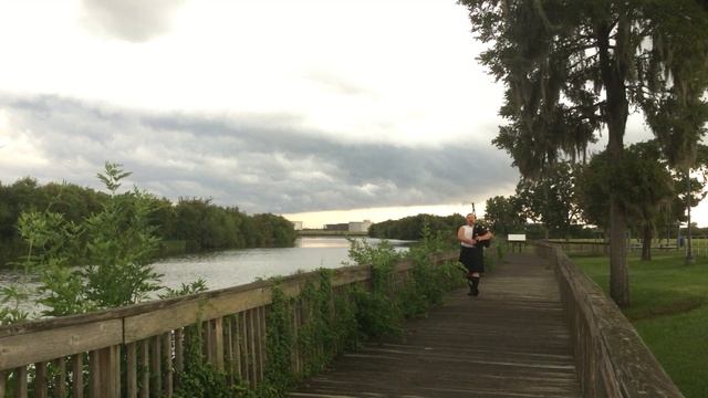 Scotsman’s War Song (Samurai Jack) - Real Bagpipes Crossover/Cover (Second Month) смотреть онлайн