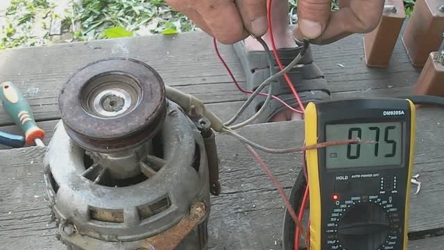 КАК ПОДКЛЮЧИТЬ АСИНХРОННЫЙ МОТОР ОТ СТИРАЛЬНОЙ МАШИНЫ К СЕТИ 220 вольт смотреть онлайн