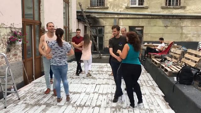 Сальса Клуб Львів приходьте на заняття з Сальси смотреть онлайн