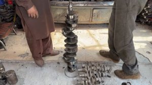 Пакистанские мастера - ремонт расколотого пополам коленчатого вала