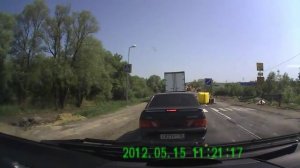 У фуры отказали тормоза.