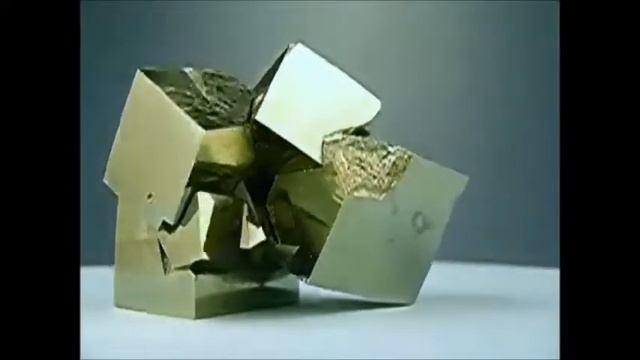 pyrite,cubes,crystals,minerals,spain pnp49z1 смотреть онлайн