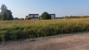 Участок Дом цена 2800тр
Спб 10км
Ждановское Озеро 400м
Школа, магазин, садик -1км