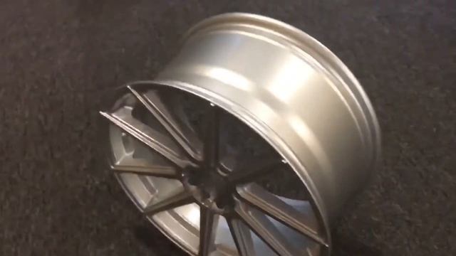 F1R - F27 Machine Silver смотреть онлайн