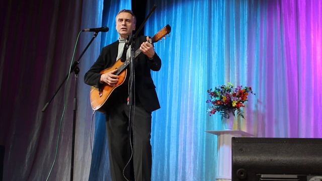 Павел-Малов-на-концерте-для-милых-дам-от-05_03_2020 смотреть онлайн