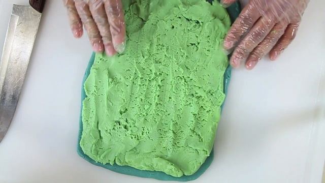 Valentine Cake Pops Rainbow - We Grubbin - El Guzii