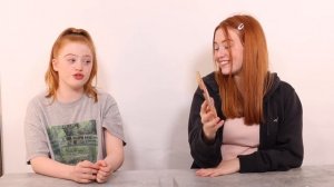 Twin Telepathy 3 Color Paint Custom Phone Cases *DIY Summer Art Makeover Challenge | Ruby and Rayle