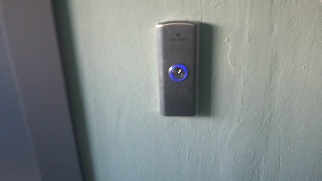 Грузопассажирский, пассажирский лифт (г. Зеленоград), V=1 м-с, г-п 400, 630 кг (96), муз. лифт смотреть онлайн