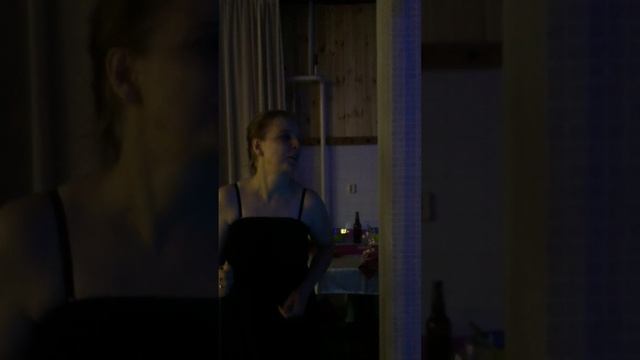 Petya+Gina Lagzi смотреть онлайн