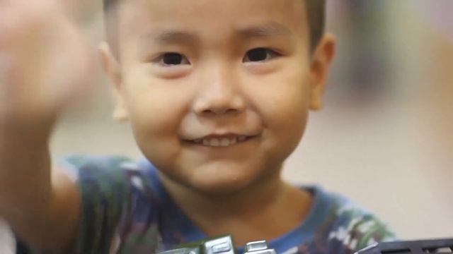 "Вы навсегда в моем сердце!" Группа Зайки-Пчёлки смотреть онлайн