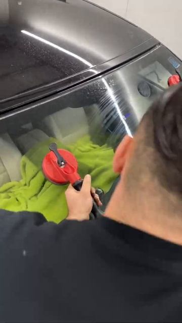 BMW 3er Scheibentausch (letzte Frontscheibe für diese Woche) смотреть онлайн